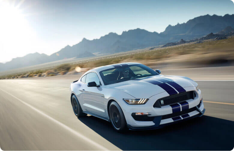 企业租车还是买车？