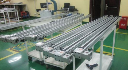 机械设计制造及其自动化:养只机械狗