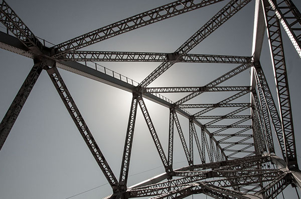 如何进行竞争性定价分析